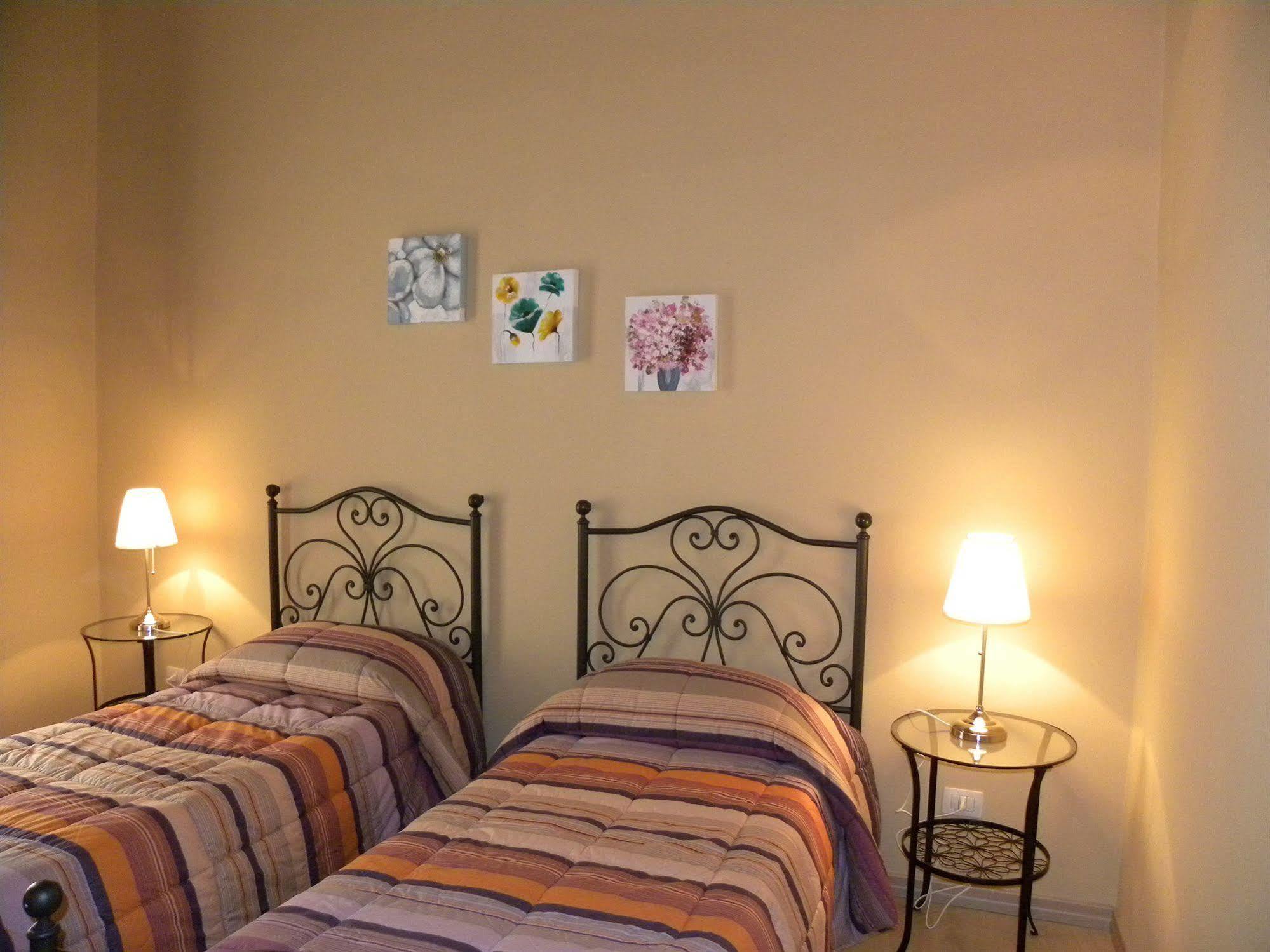 كاتانيا B&B Residenza Umberto المظهر الخارجي الصورة